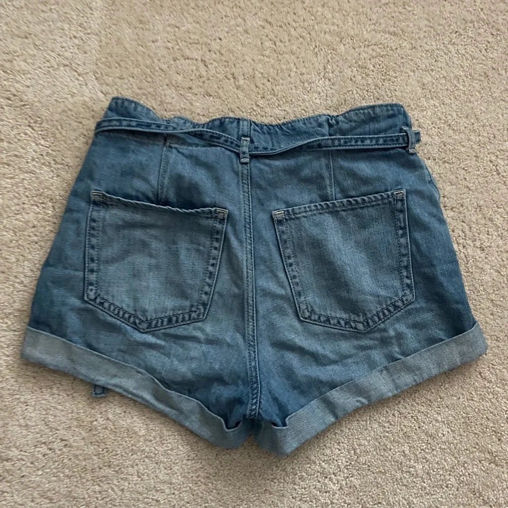 hollister paperbag high-waisted denim shorts